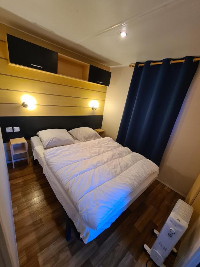 L'Independant Hotel Saint-Cheron ภายนอก รูปภาพ